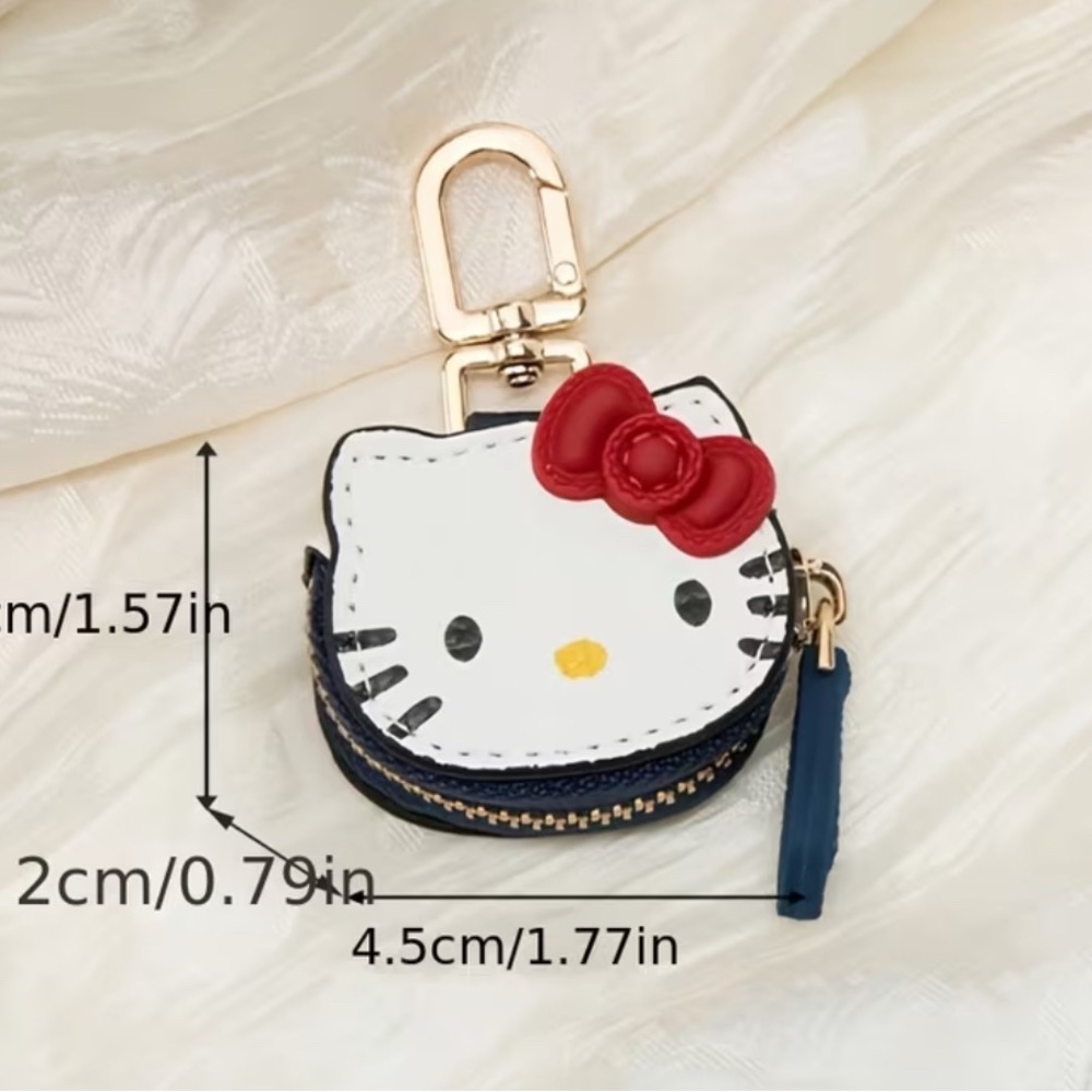 Hello Kitty Coin Purse Keychain - Picture 3 of 5